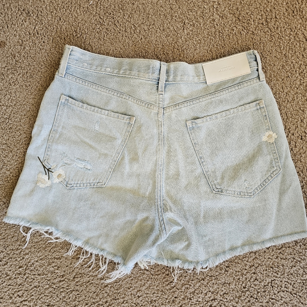7 For All Mankind Easy Ruby High Waisted Cust Off Shorts - Picture 2 of 16